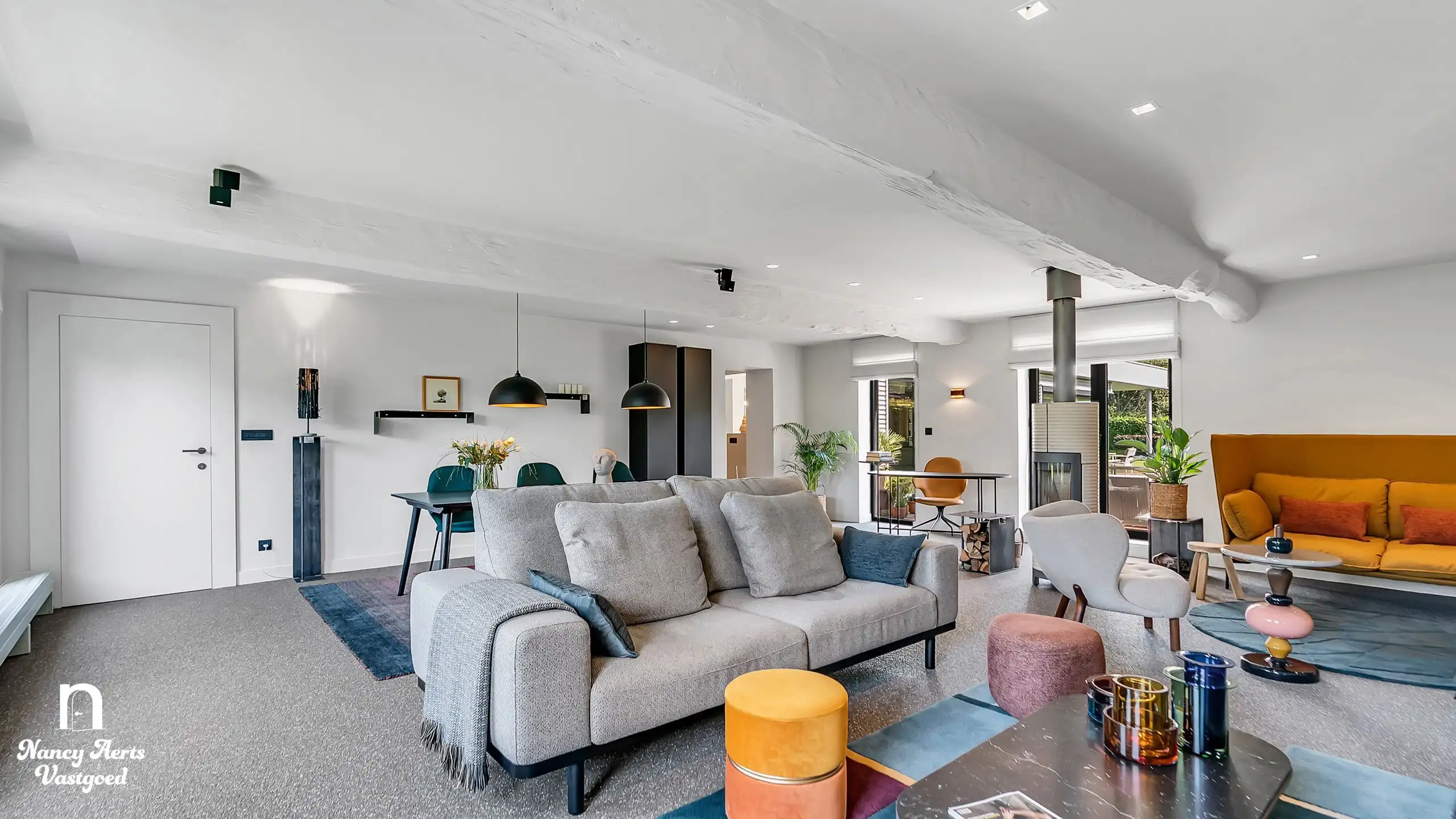 Luxe villa met karakter en hedendaags comfort in het groen foto 4