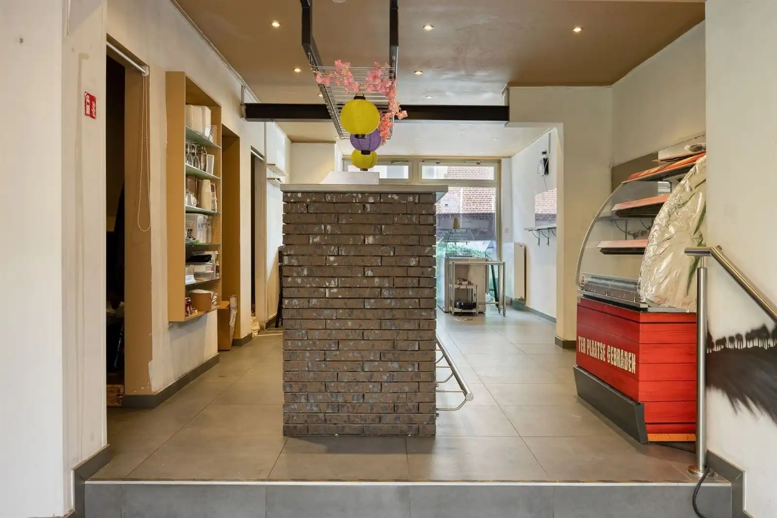 Handelspand met appartement boven  foto 15