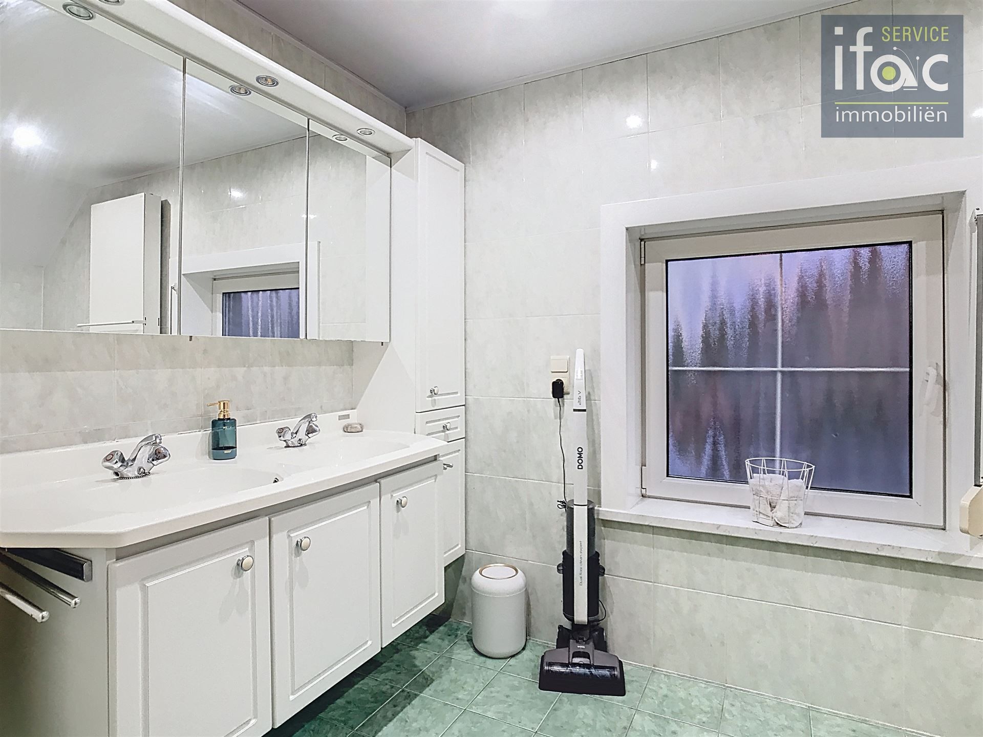 Mooie woning met ruime tuin foto 15