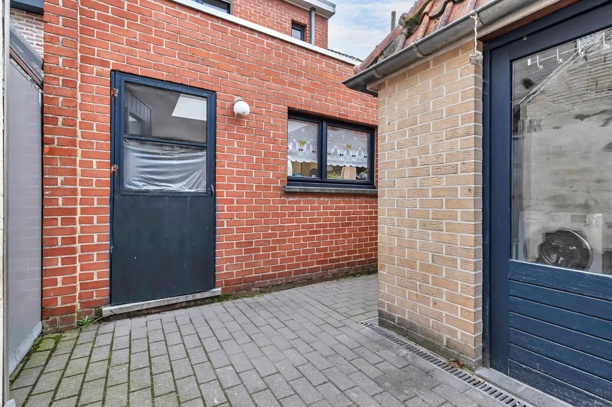 Charmante woning nabij centrum Deinze foto 12