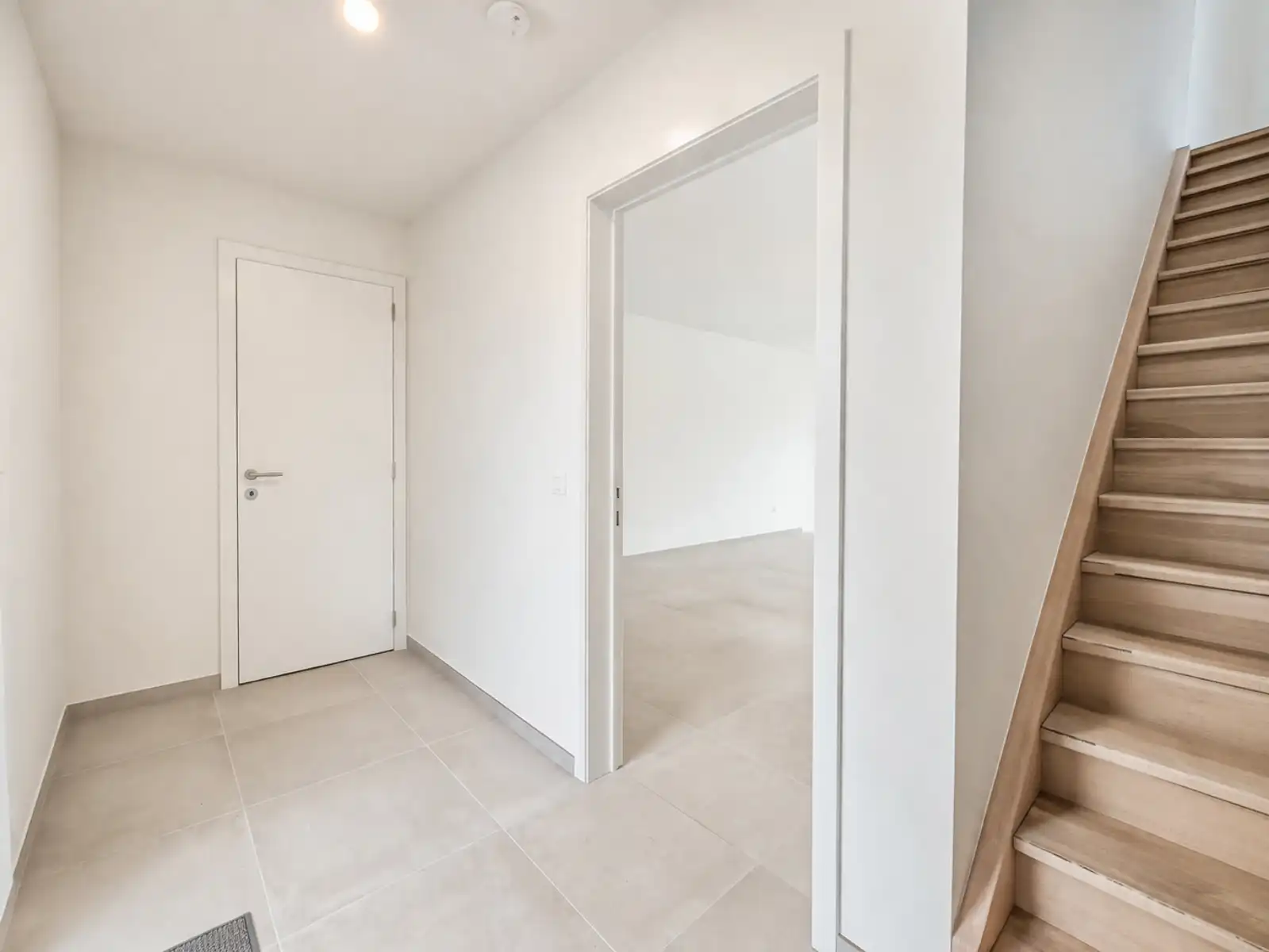 Gesloten bebouwing op de rand van Opwijk en Merchtem foto 2