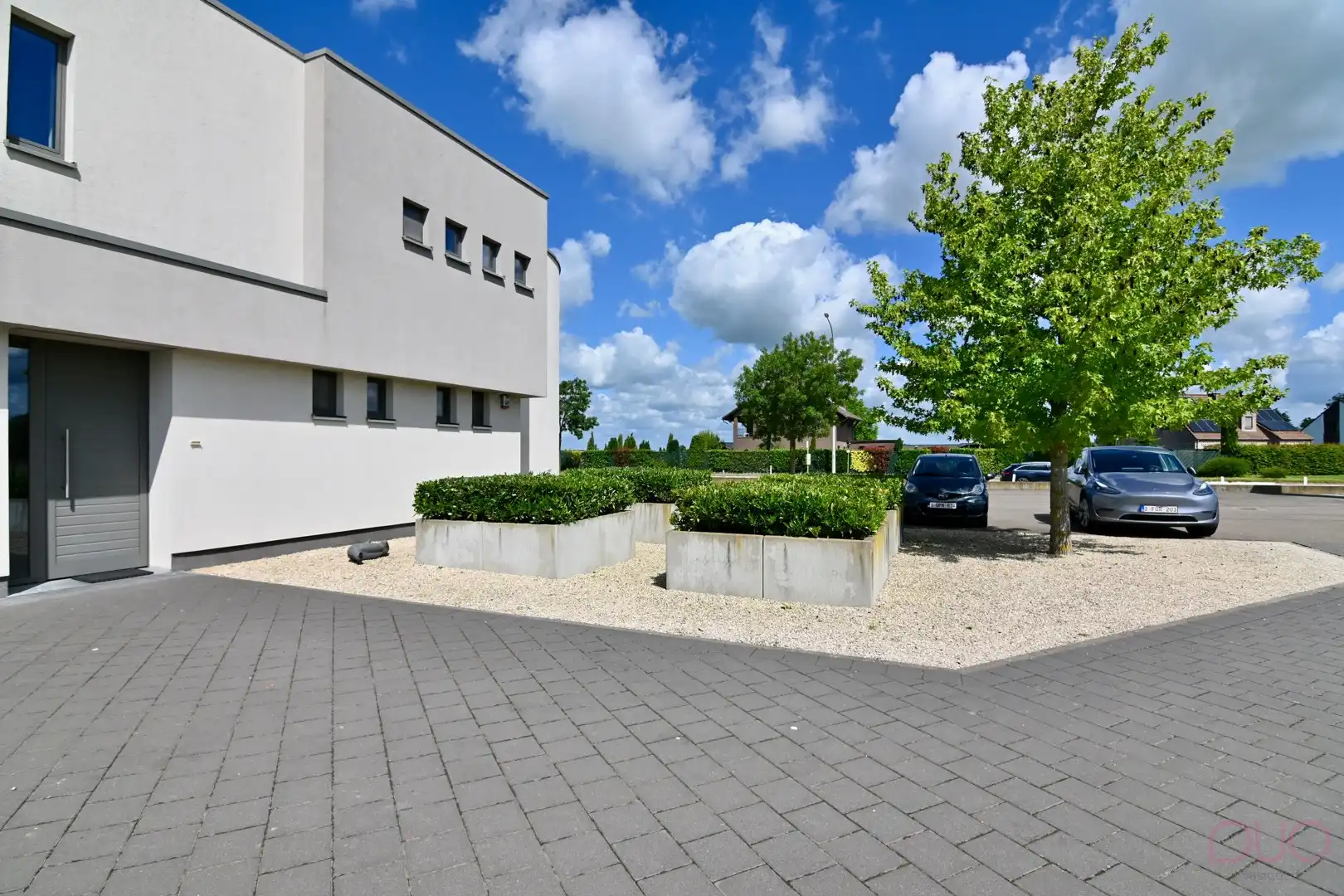 Handelspand op commerciële locatie met  luxueuze penthouse tussen de boomgaarden foto 16