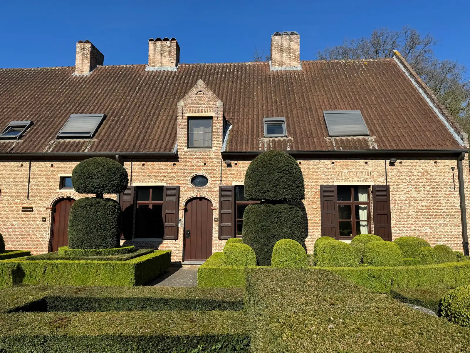 Unieke 4 slpkr villa in privatief domein in Edegem. foto 20