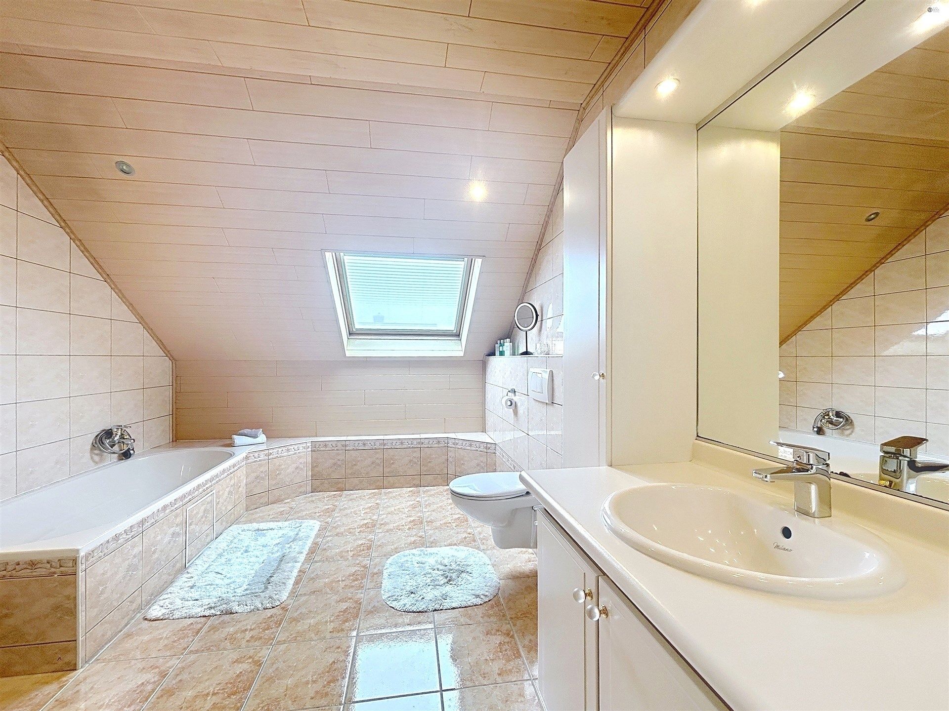Prachtige gezinswoning met 3 slaapkamers en grote garage op perceel van 534 m²  foto 22