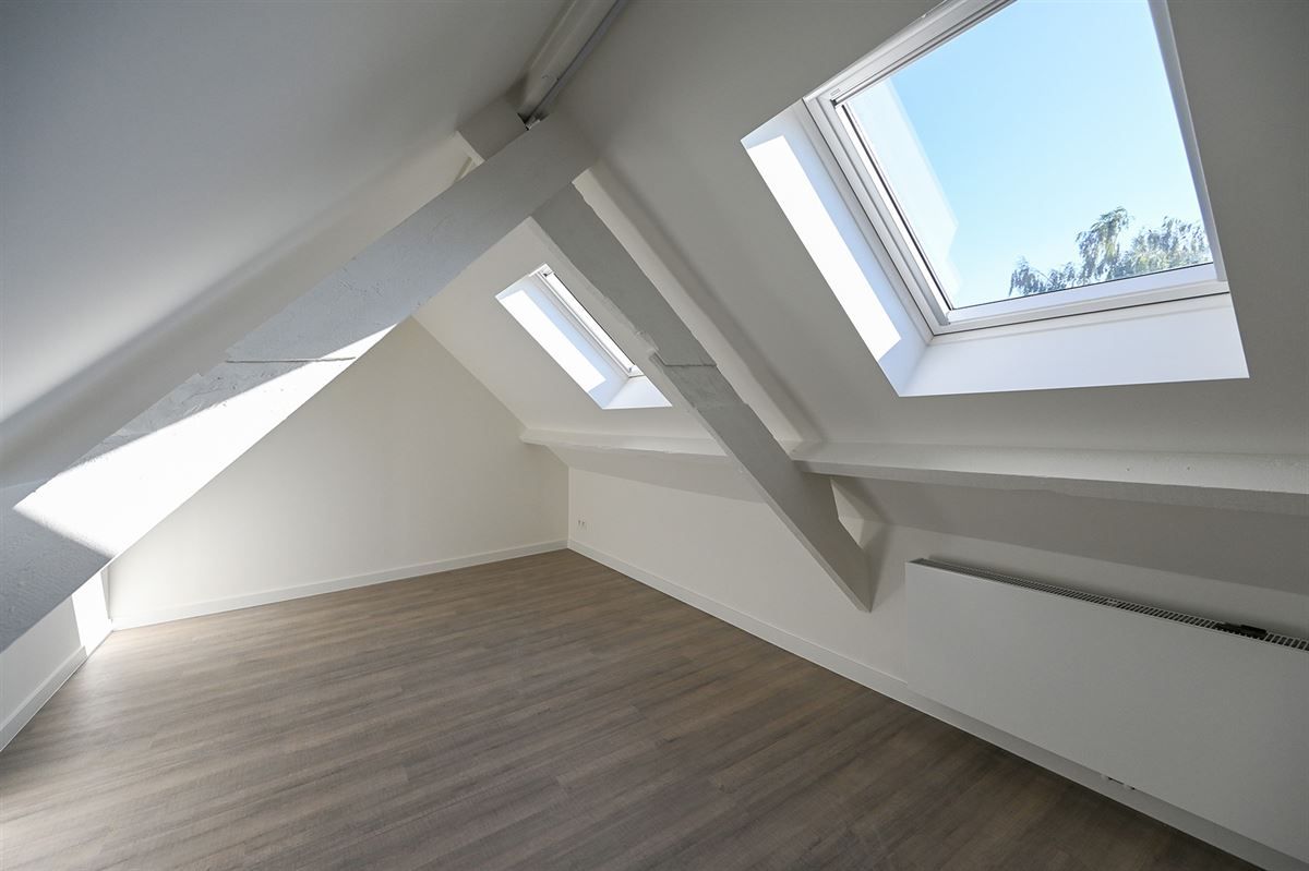 Mooi gerenoveerde woning met tuin en polderzicht foto 24