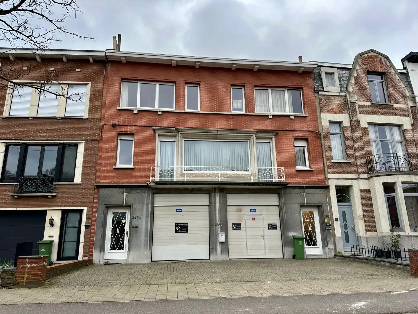 Lichtrijk 2 slaapkamer appartement  foto {{pictureIndex}}