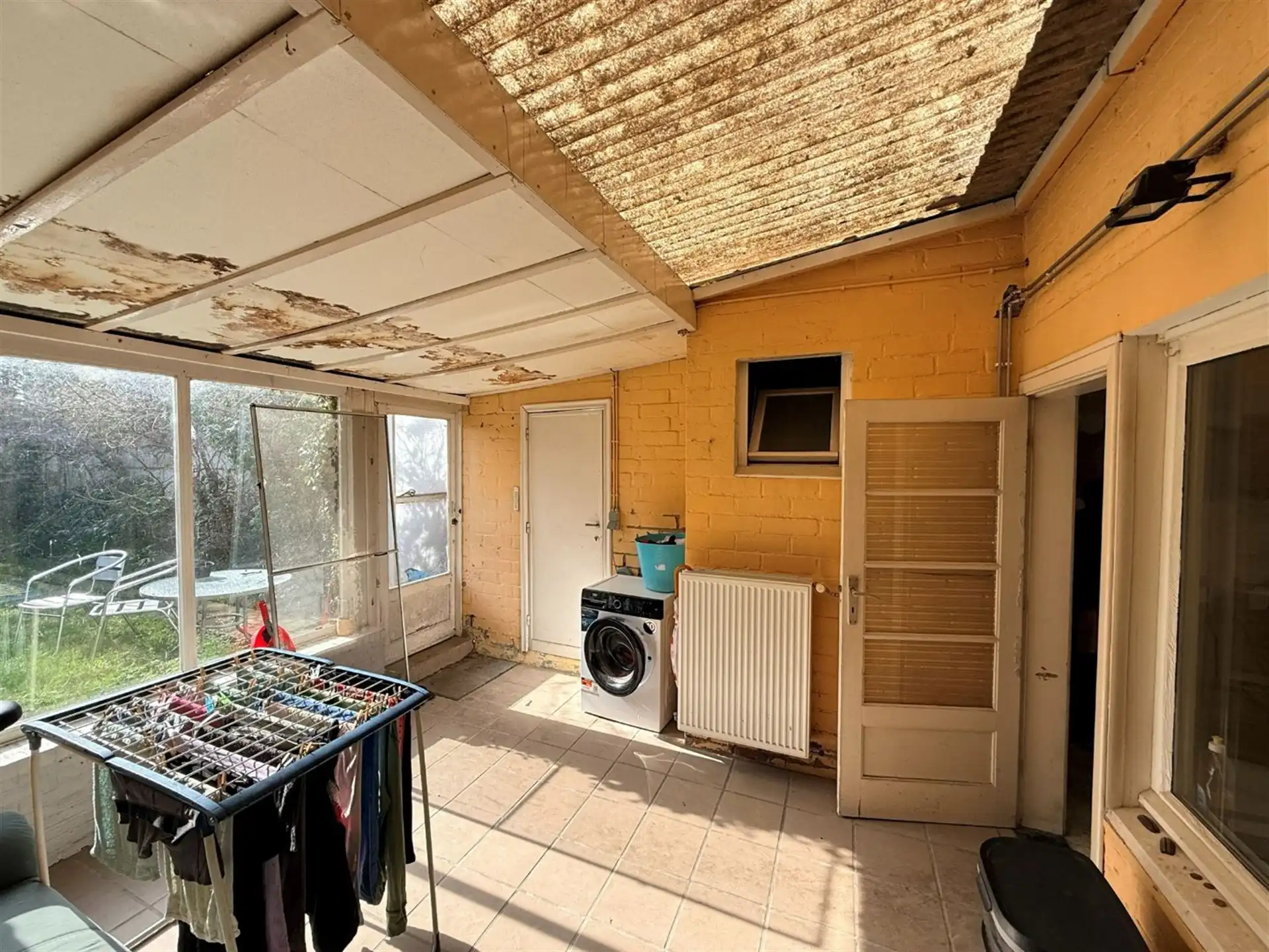 Riante woning, momenteel ingericht als 3 appartementen! foto 29