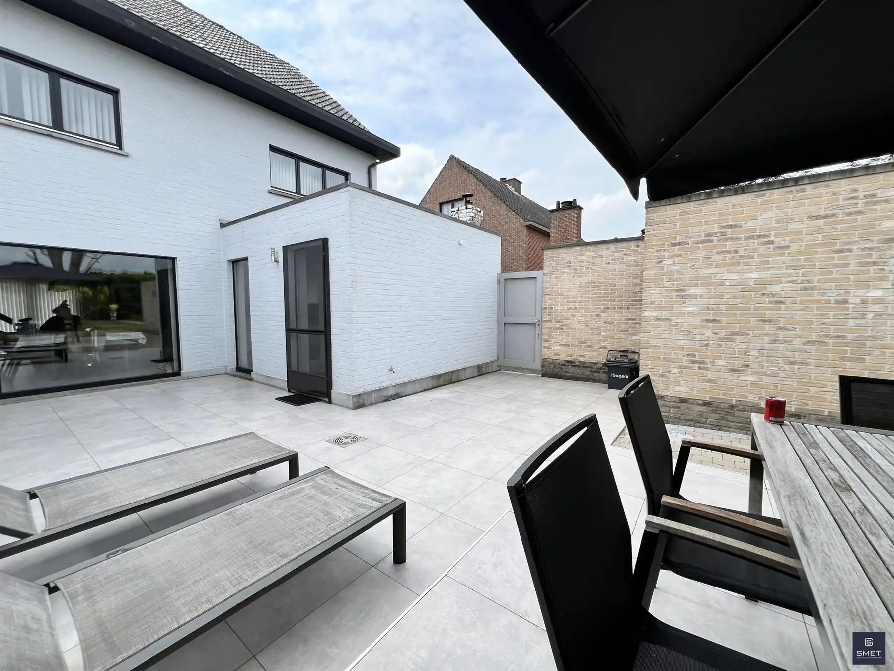 CHARMANTE HOB MET 3 SLK, GAR. EN TUIN foto 23