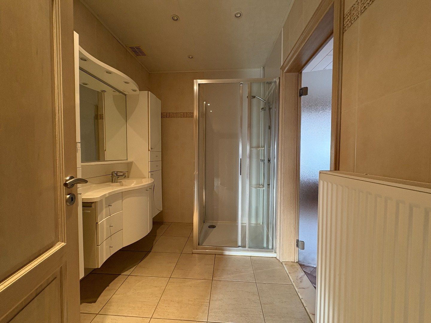 Ruime en goed onderhouden bungalow met zonnige tuin– Elverdinge dorpskern. Opp: 884m². foto 17