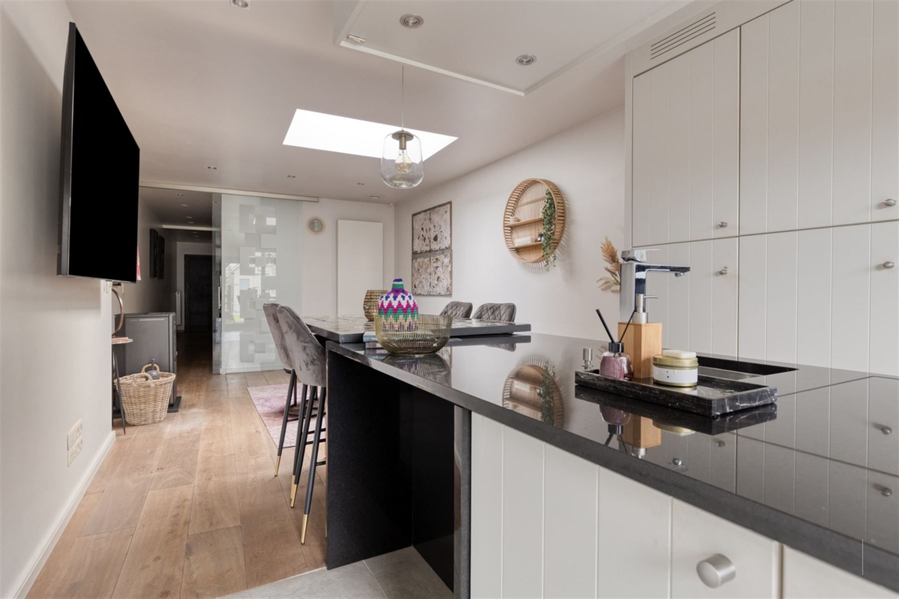 Stijlvolle instapklare woning met 3 slaapkamers foto 10