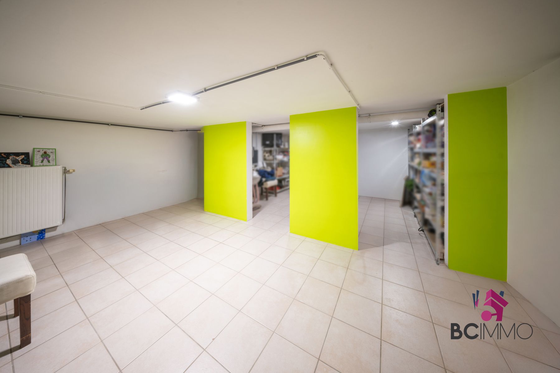Instapklaar gelijkvloers appartement met tuin, dubbele garage en staanplaatsen te Genk foto 16