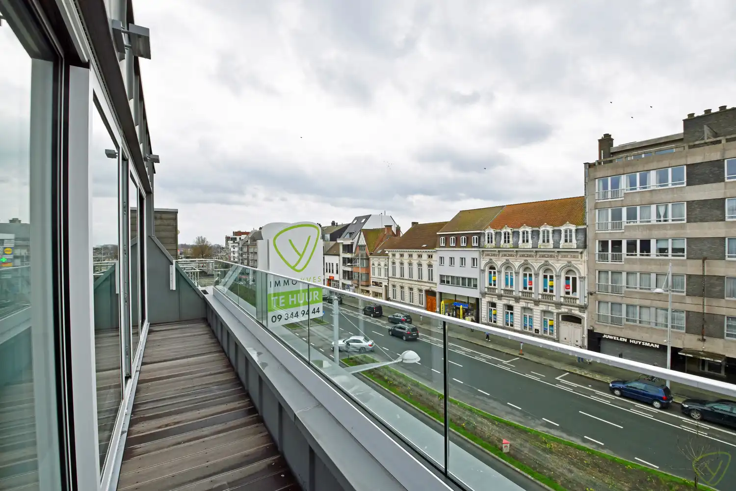 Prachtige nieuwbouwresidentie met een luxueuze afwerkingsgraad in het centrum van Eeklo! foto 4