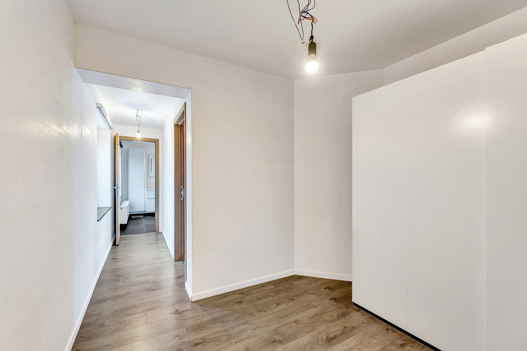 Instapklare woning met paardenaccommodatie te Ninove foto 23