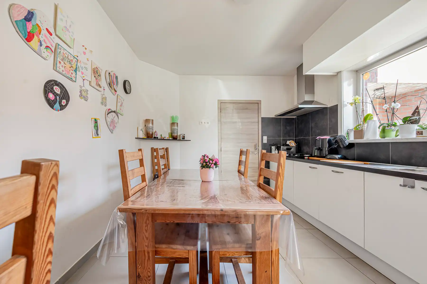 Instapklare woning met 3 slaapkamers te Zele foto 5