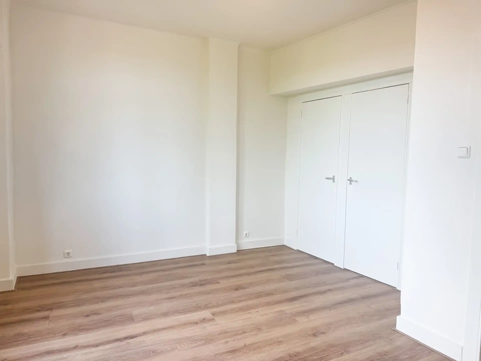 prachtig en lichtrijke studio-appartement!  foto 3