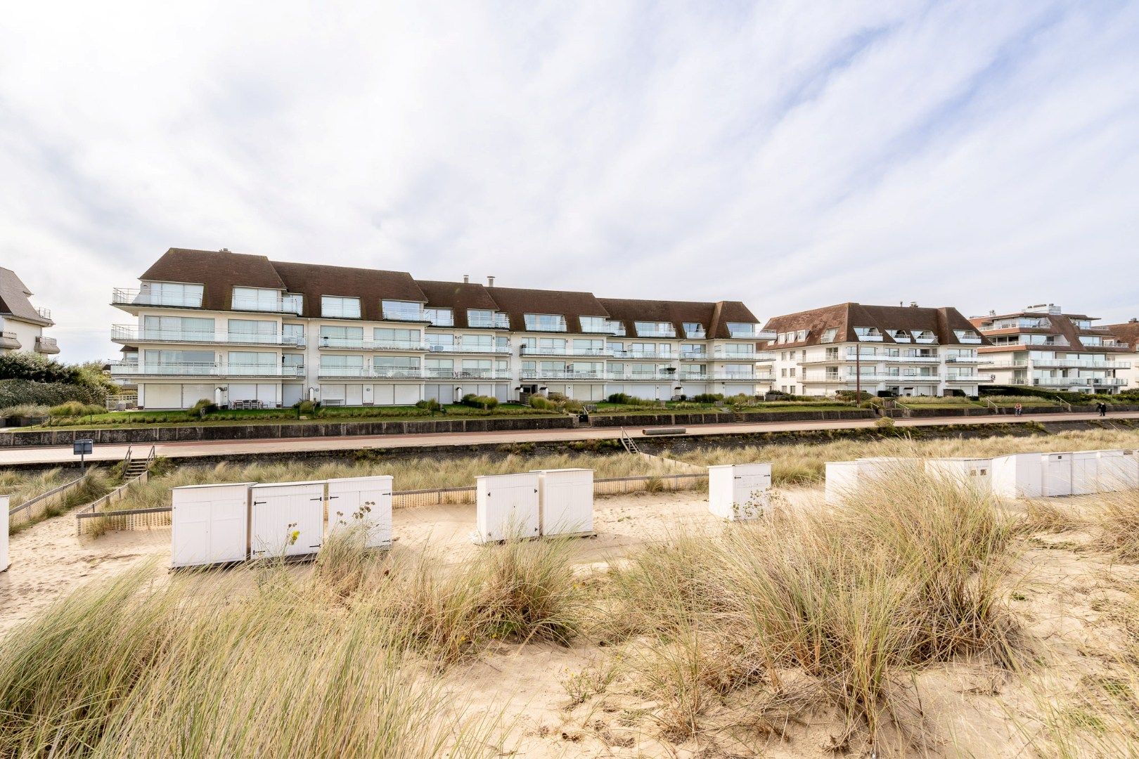 ()=>{if(producerUpdateValueVersion(node),producerAccessed(node),node.value===ERRORED)throw node.error;return node.value} 8300 Knokke-Heist