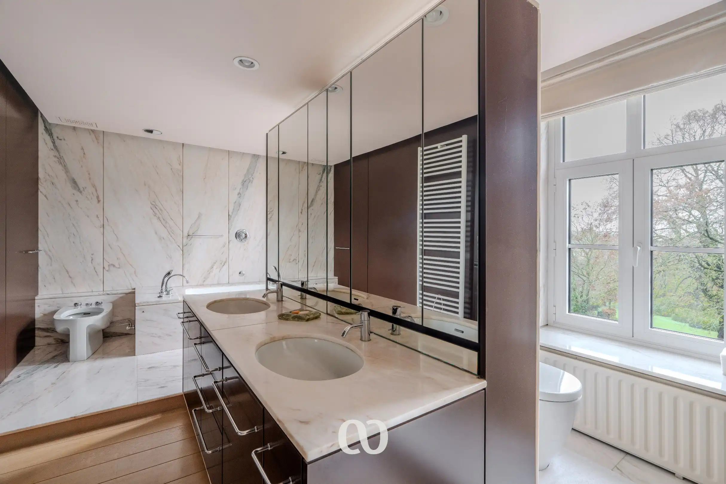 Exclusieve villa met unieke parksetting in Mater foto 13