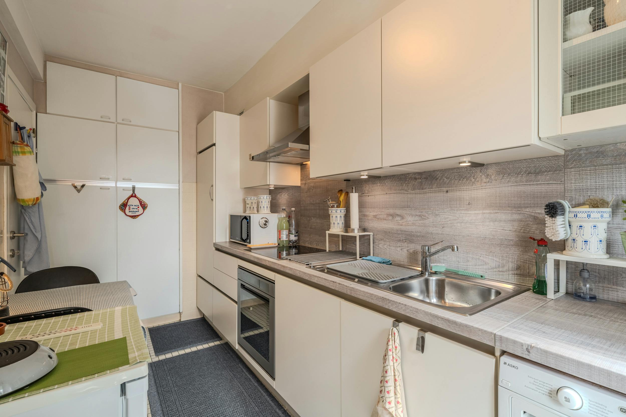 Lichtrijk appartement met 3 slaapkamers te koop te Oostende foto 8