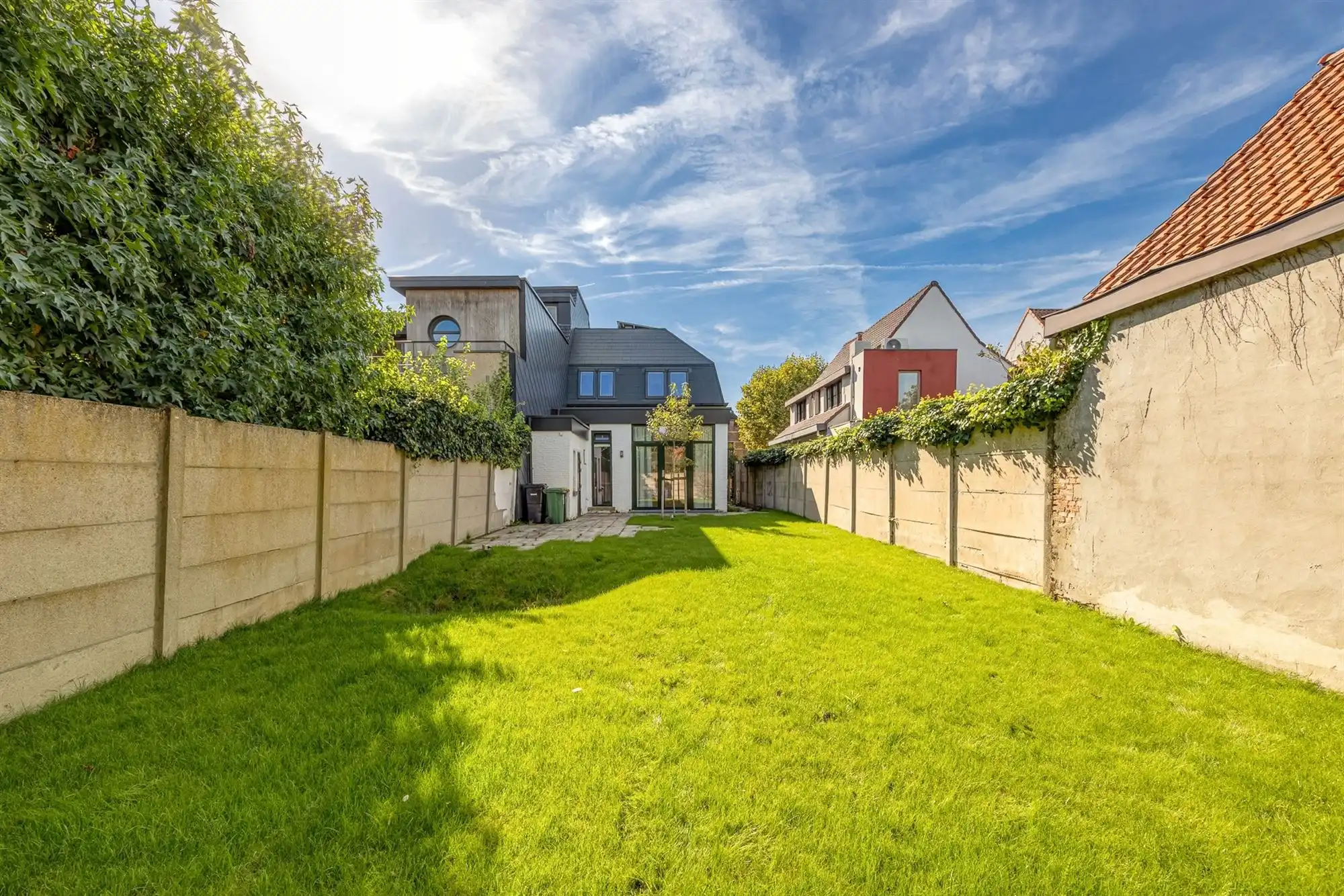 Energiezuinige woning met drie slaapkamers en een tuin foto 33