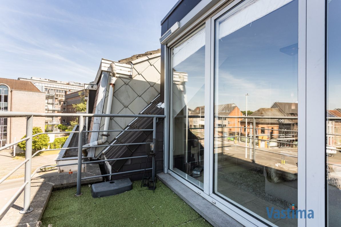 Licht, Ruimte & Locatie – Instapklaar Duplexappartement met parking foto 19
