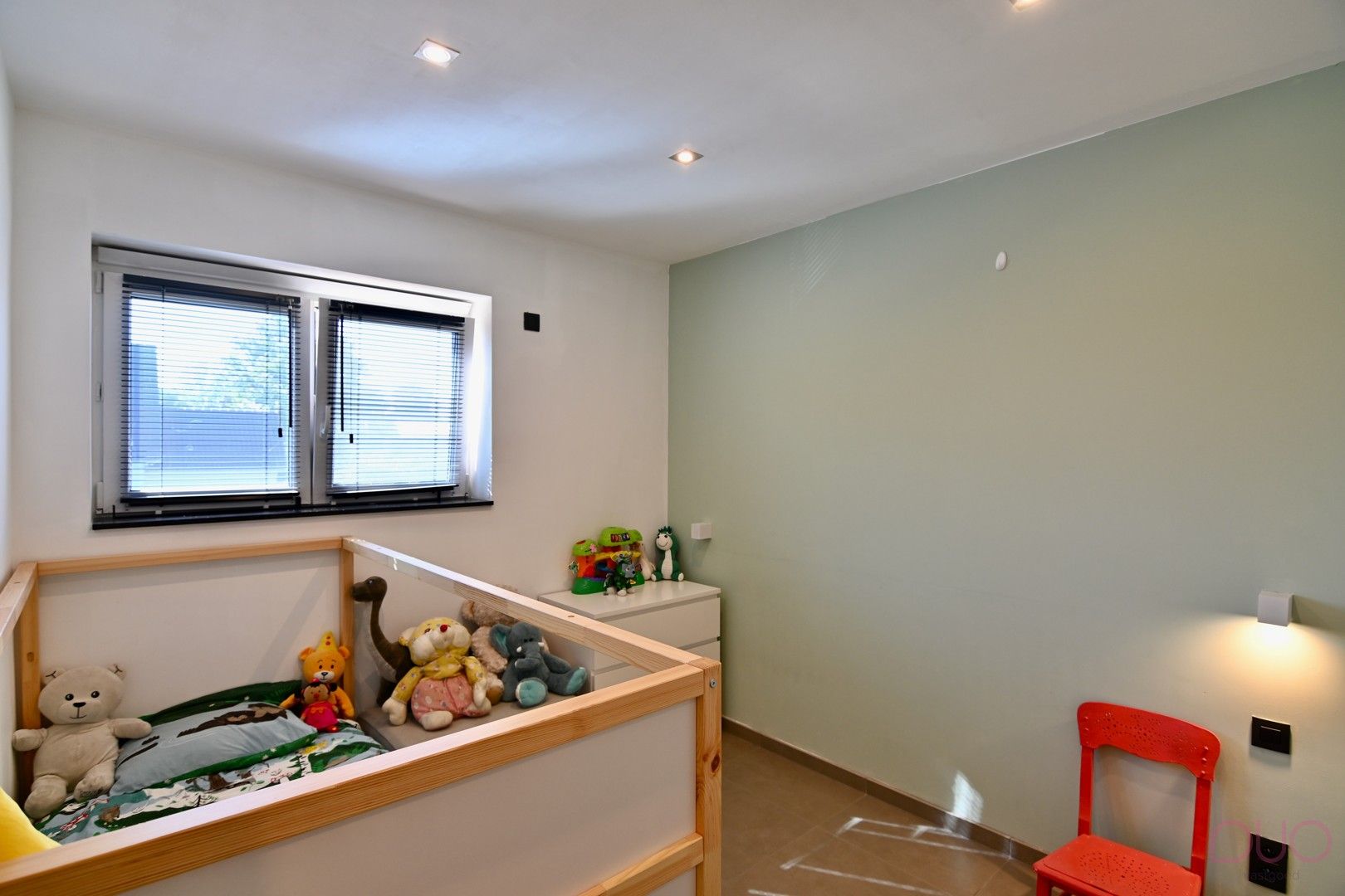 Moderne instapklare gezinswoning van 2021 met 4 slaapkamers in Sint-Truiden foto 14