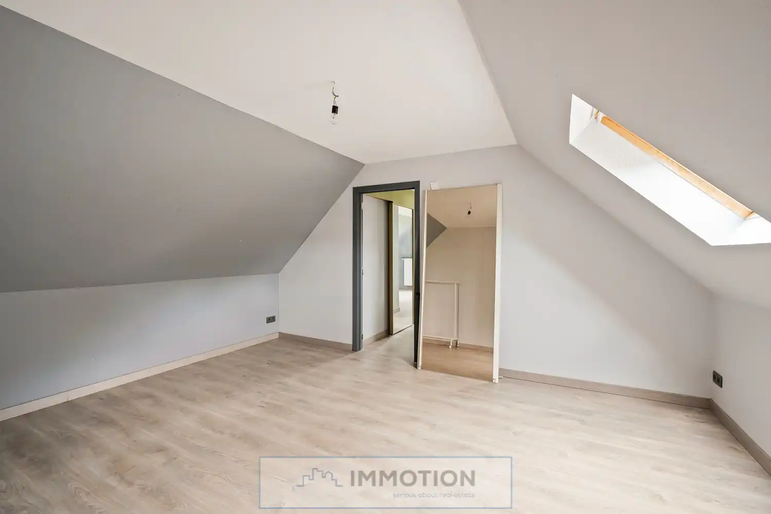 Niké's Hof - Paardenstoeterij met landelijke villa op 3,4 ha foto 20