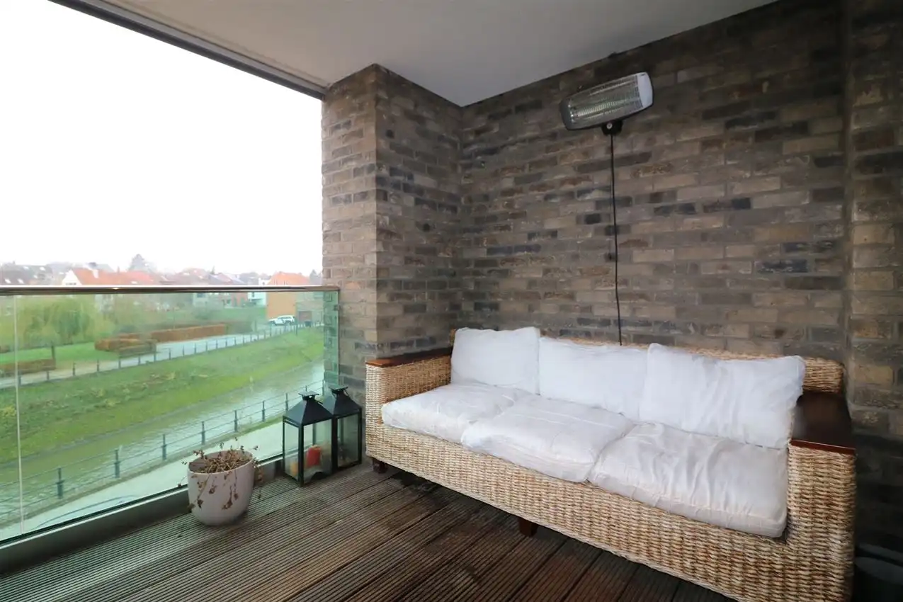 Appartement met 2 slaapkamers, mooi terras, inclusief garage  foto 24