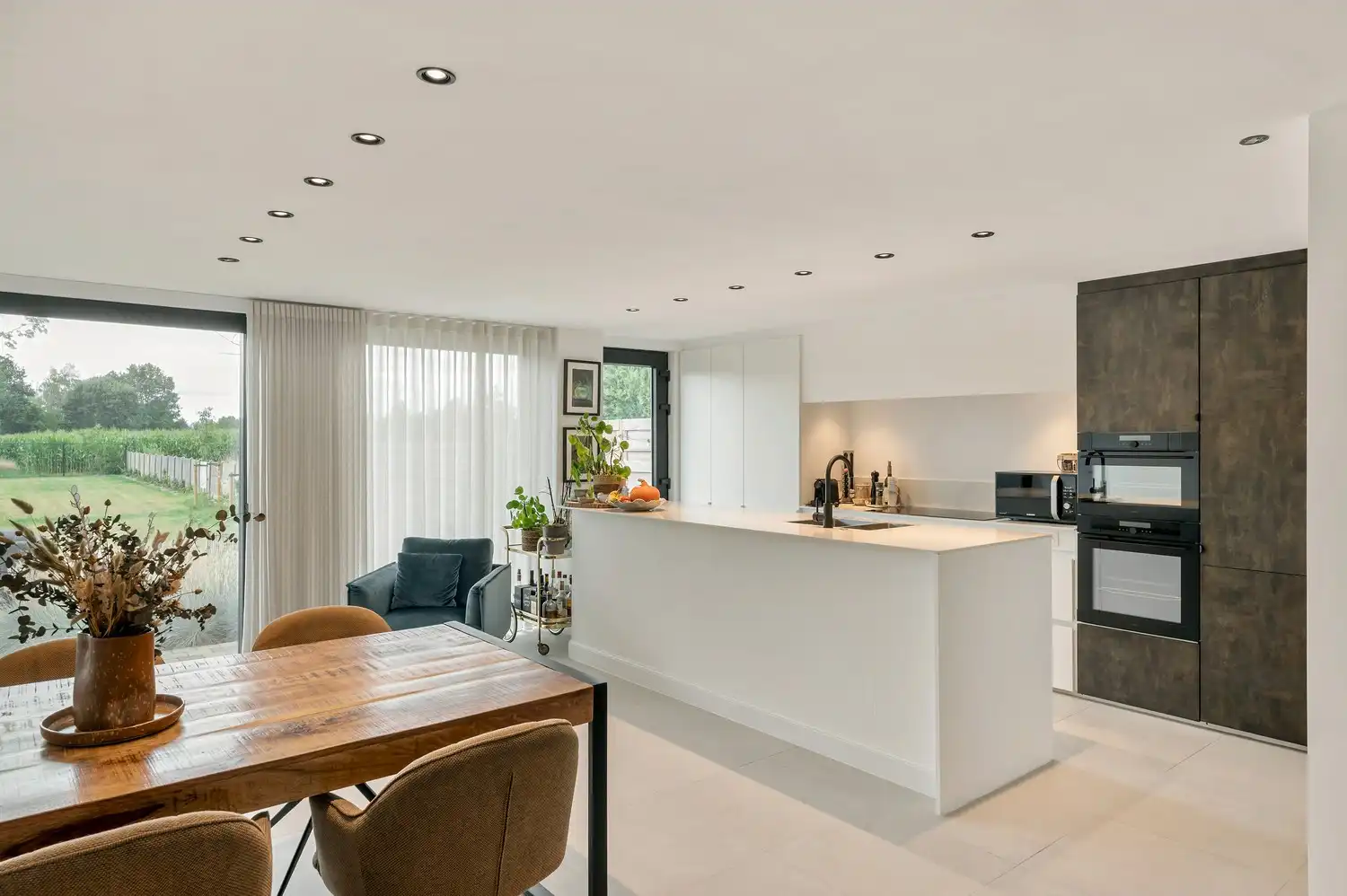 Instapklare gezinswoning met 4 slaapkamers op een perceel van 897 m² nabij het centrum van Itegem foto 10
