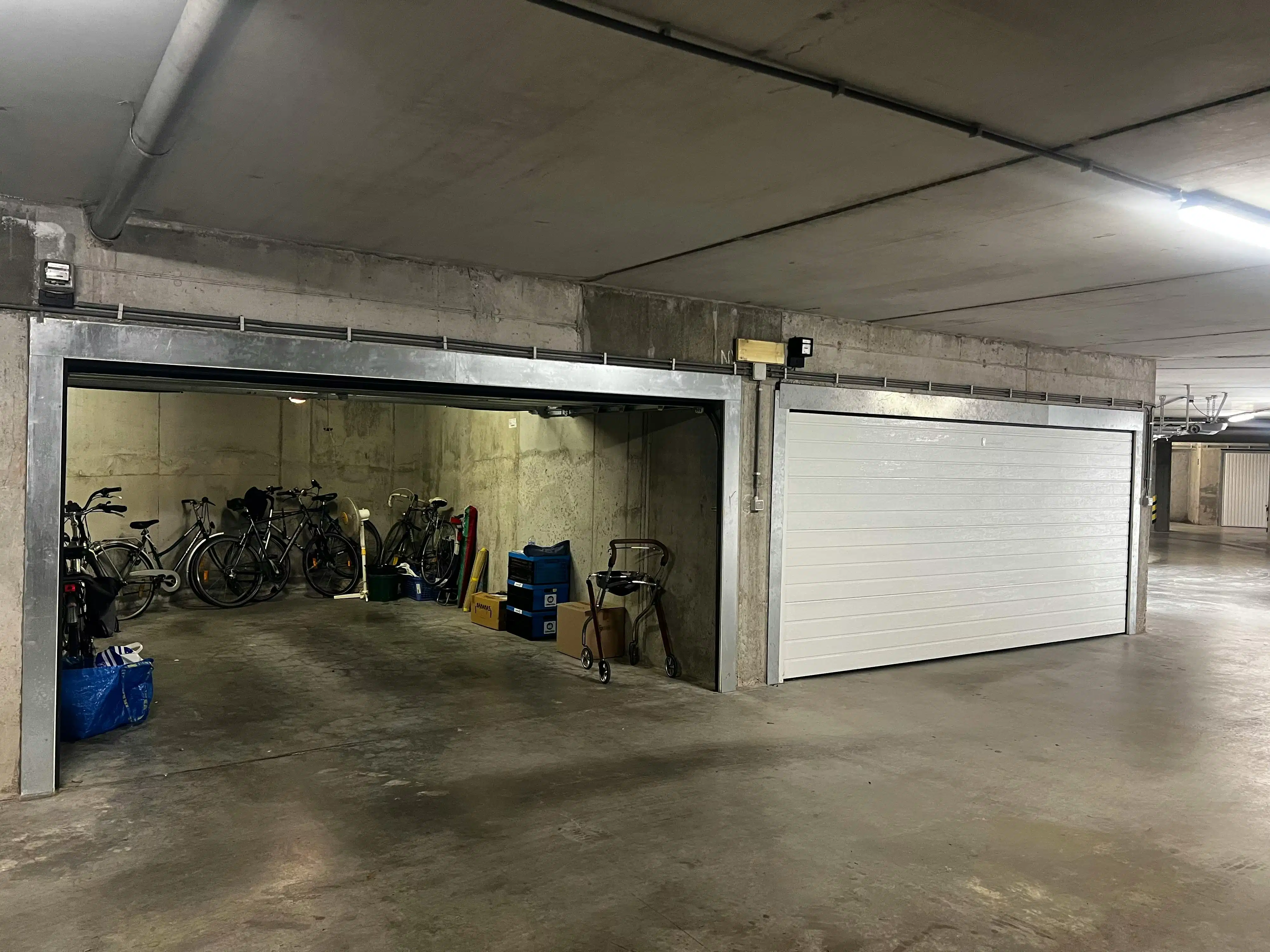 Garagebox te koop - Mariakerkelaan te Oostende foto 5