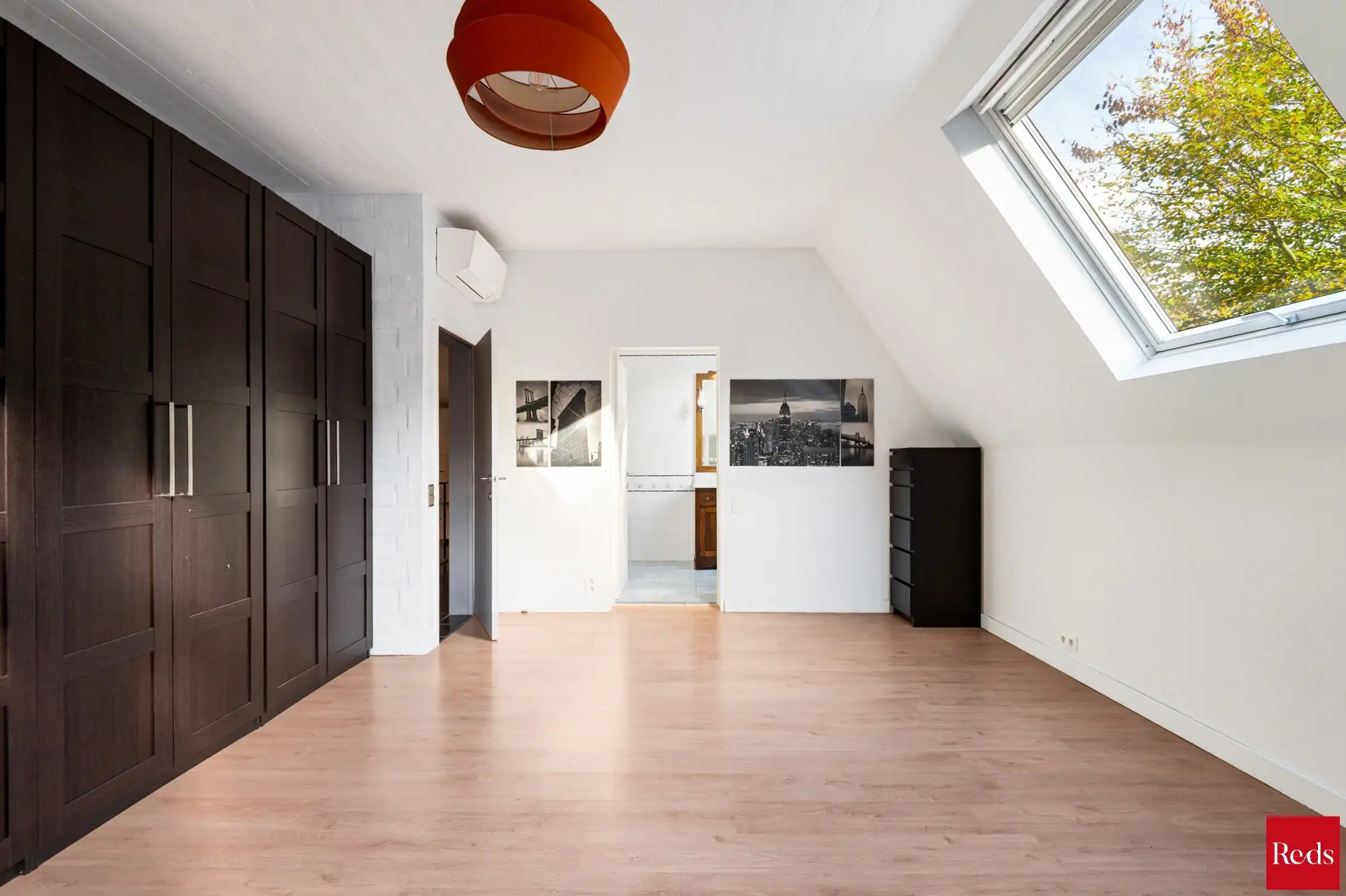 Knap gerenoveerde, energiezuinige woning (open bebouwing) foto 12