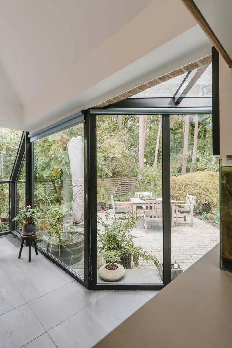 Woning op toplocatie middenin het groen foto 7