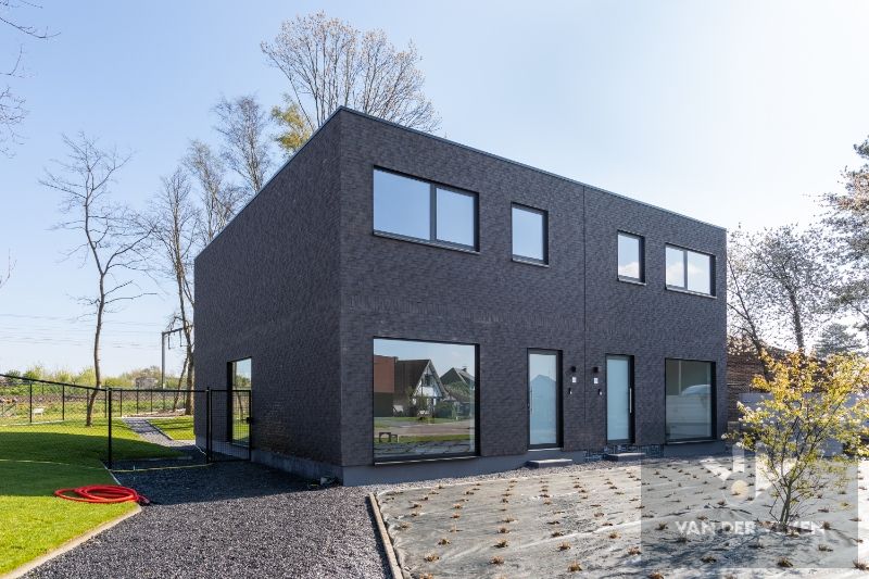 MODERNE PASSIEFWONINGEN OP AANGENAME, CENTRALE LOCATIE foto 21