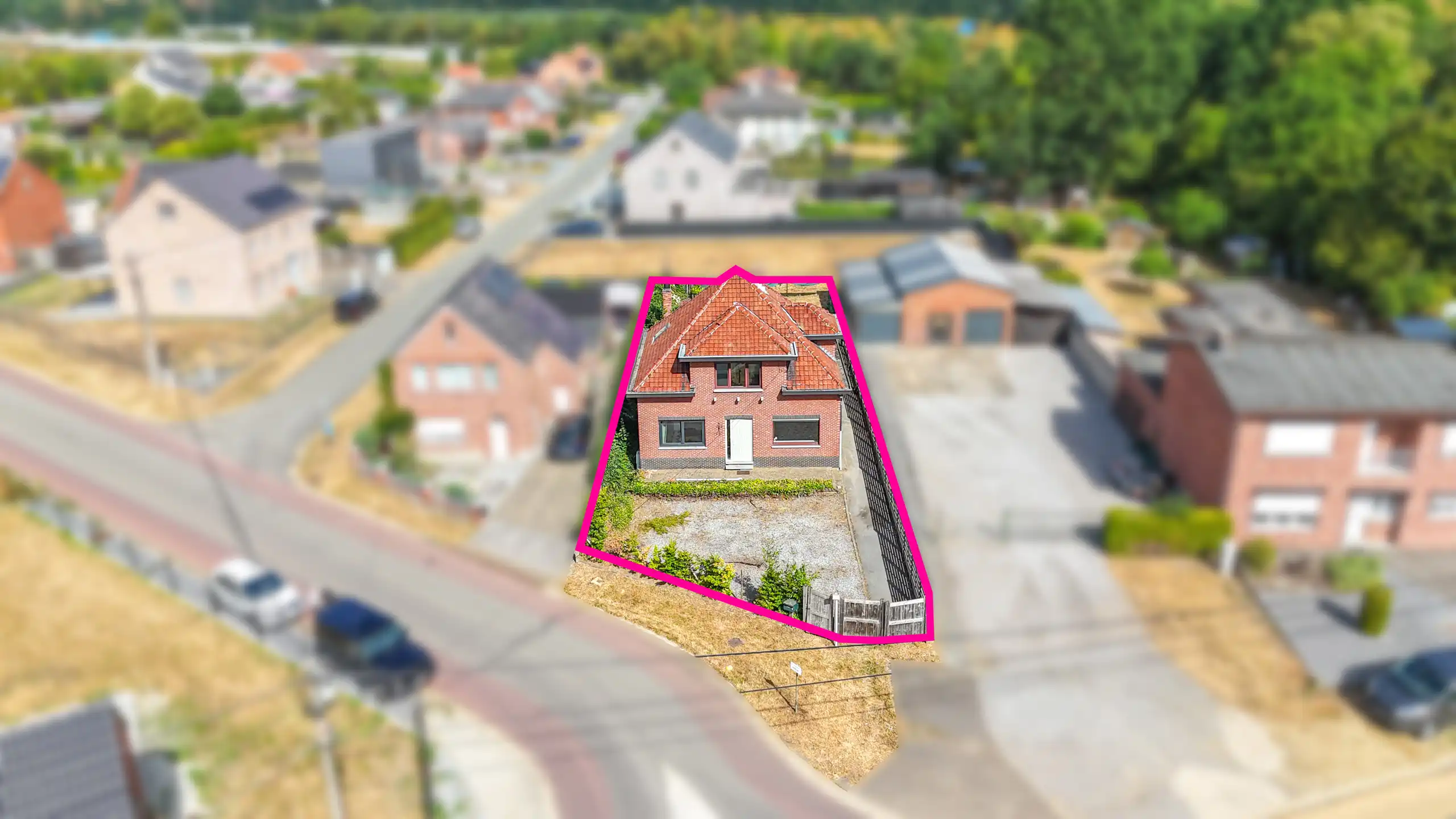 Open bebouwing met 4 slaapkamers op toplocatie! foto 42