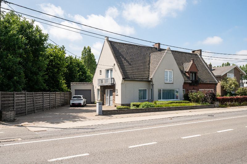 ()=>{if(producerUpdateValueVersion(node),producerAccessed(node),node.value===ERRORED)throw node.error;return node.value} Ruiseleedsesteenweg 21A - 8700 Tielt (8700)
