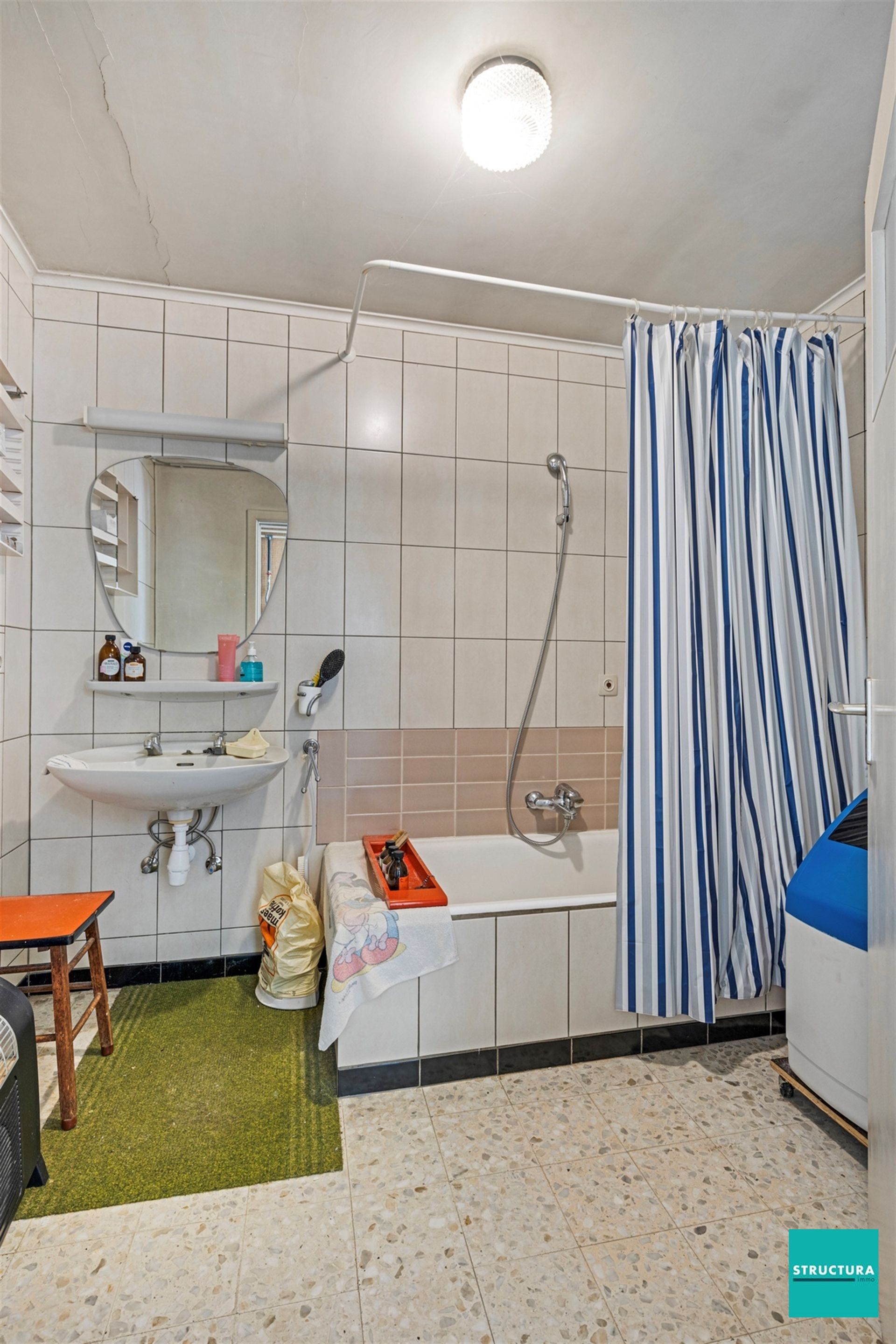 Woning met 5 kamers op terrein van 14a76ca foto 17