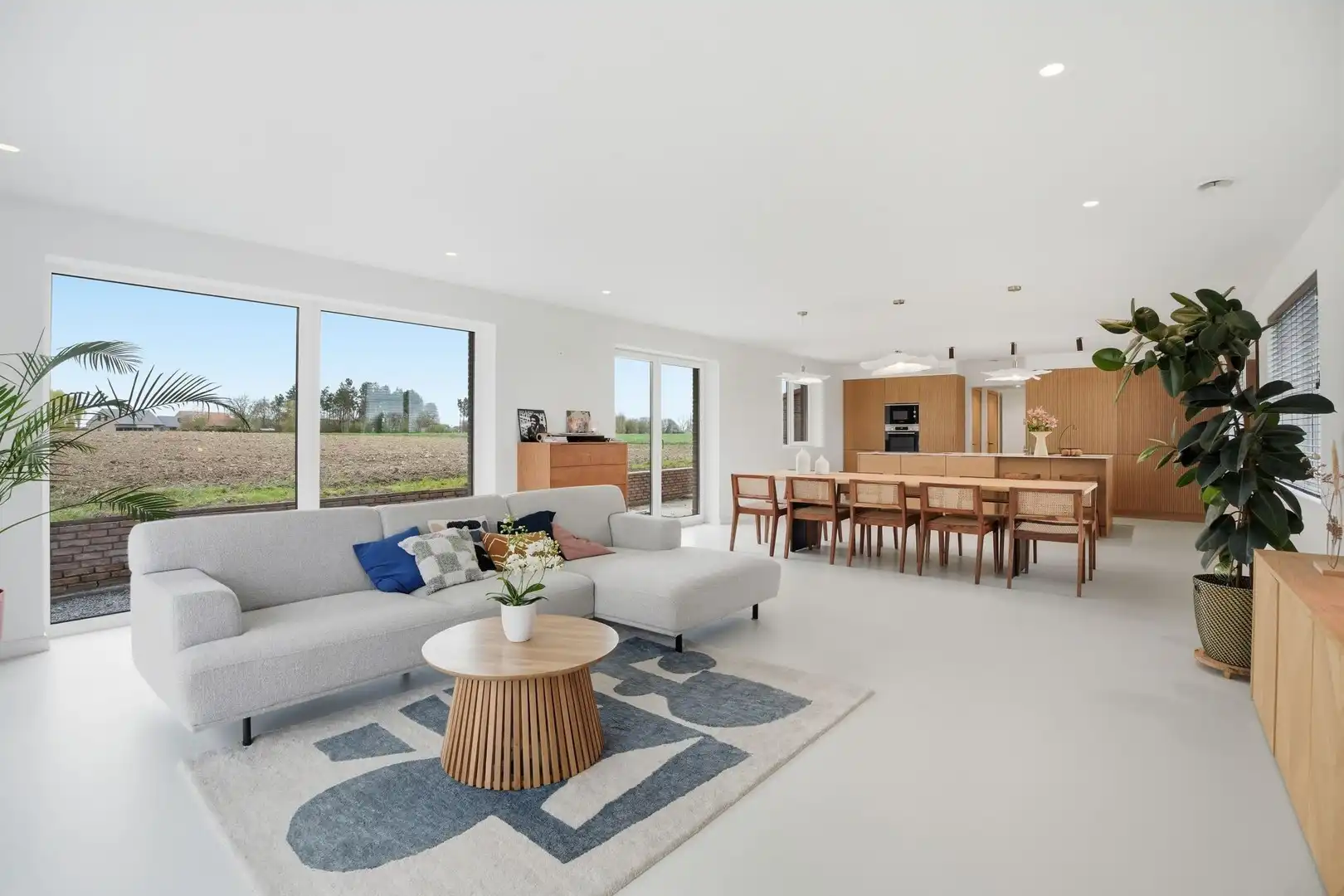 Exclusieve BEN-nieuwbouwwoning (2021) met 5 slaapkamers en hoogwaardige afwerking, rustig gelegen nabij dorpskern Gijverinkhove foto 2