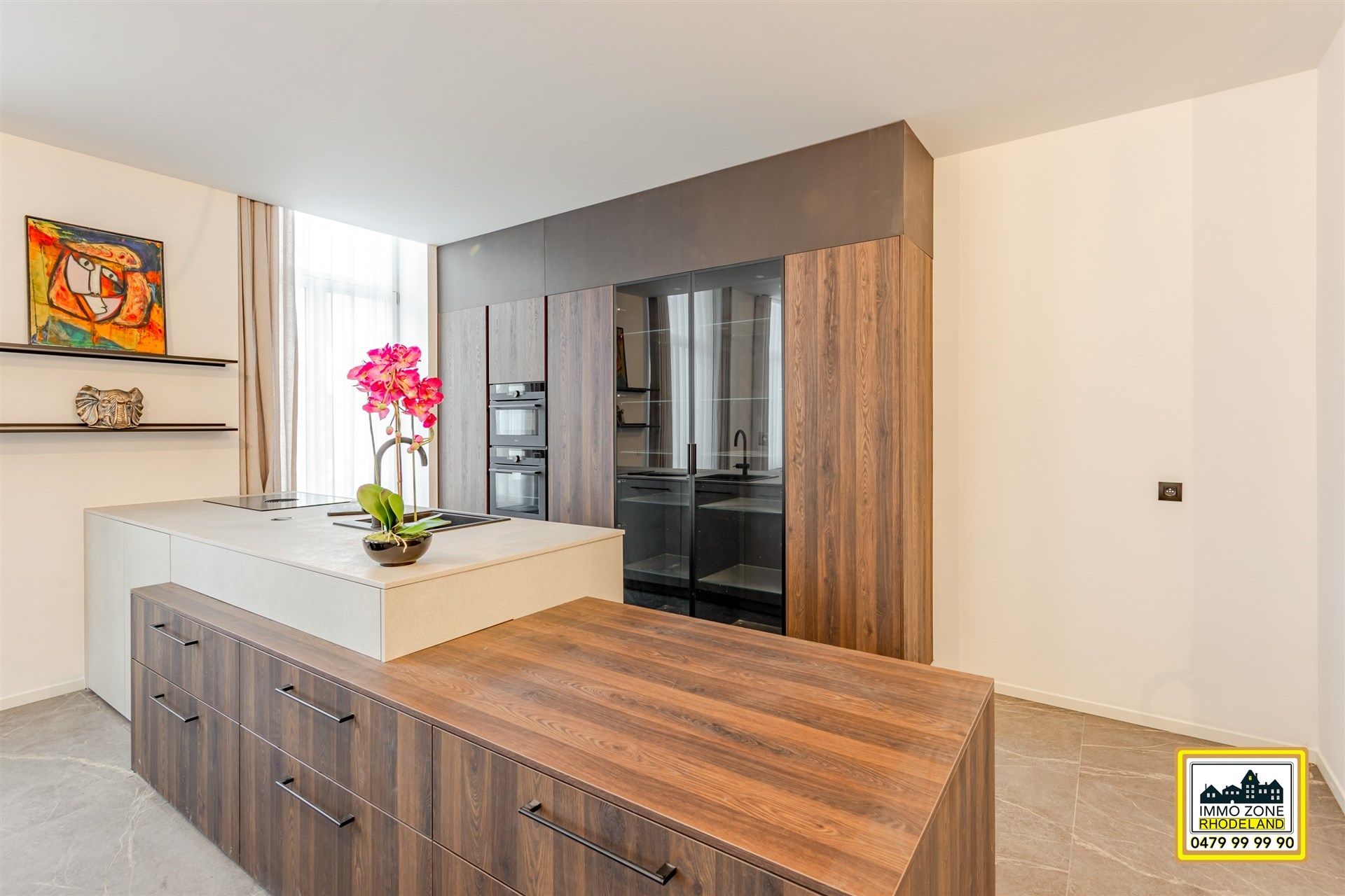 Prachtig gerenoveerd appartement in historisch pand. foto 5