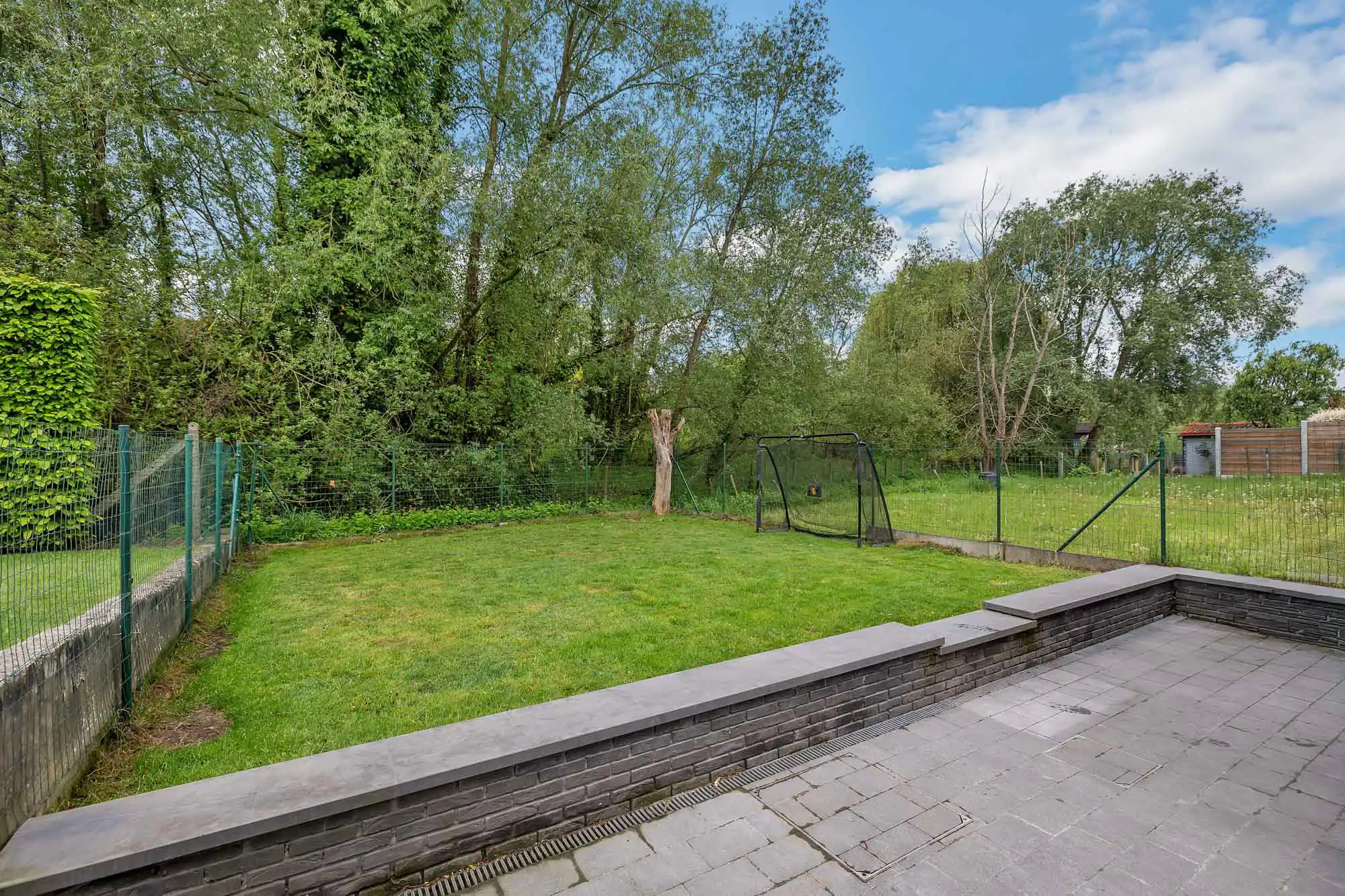 Instapklare halfopen woning met tuin en EPC C foto 25