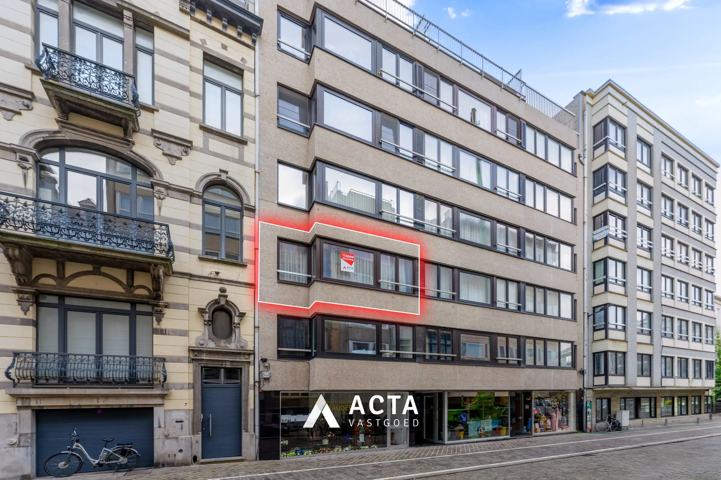 Centraal gelegen appartement met 2 slaapkamers nabij zeedijk foto {{pictureIndex}}