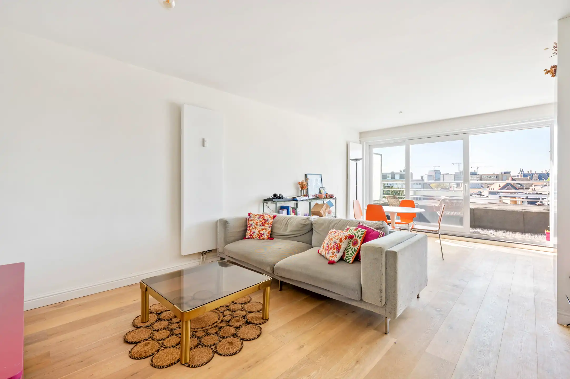 Lichtrijk penthouse met terras in Antwerpen foto 8