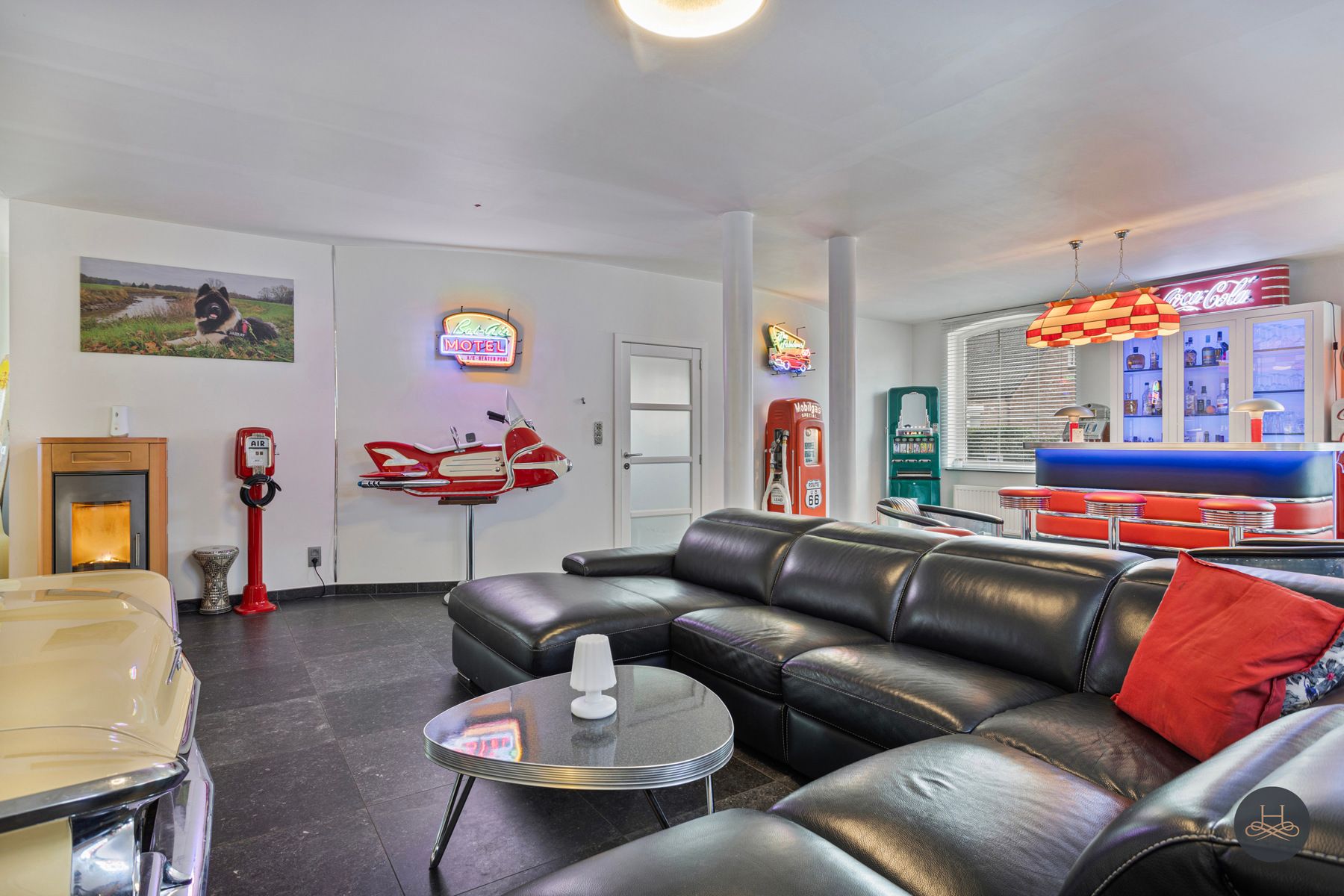 Gerenoveerde woning met grote garage/opslagplaats van +- 90 m2 foto 9
