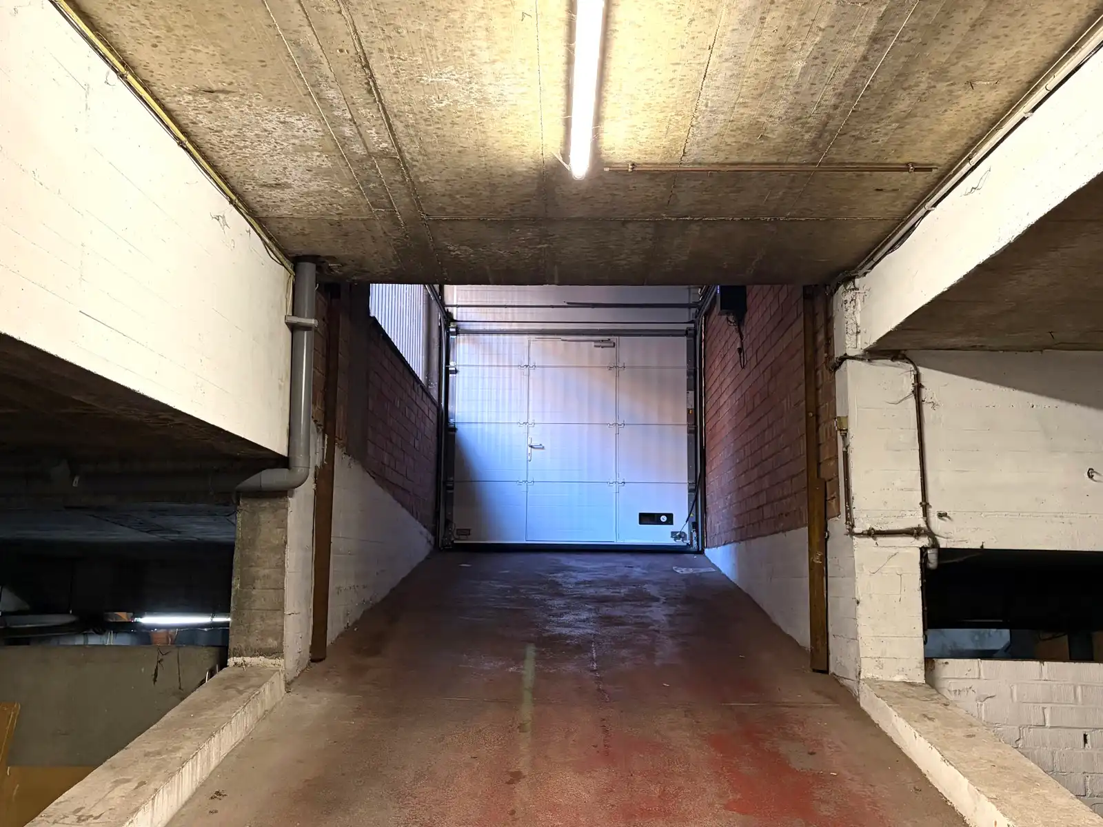 Parkeerplaats te koop foto 6