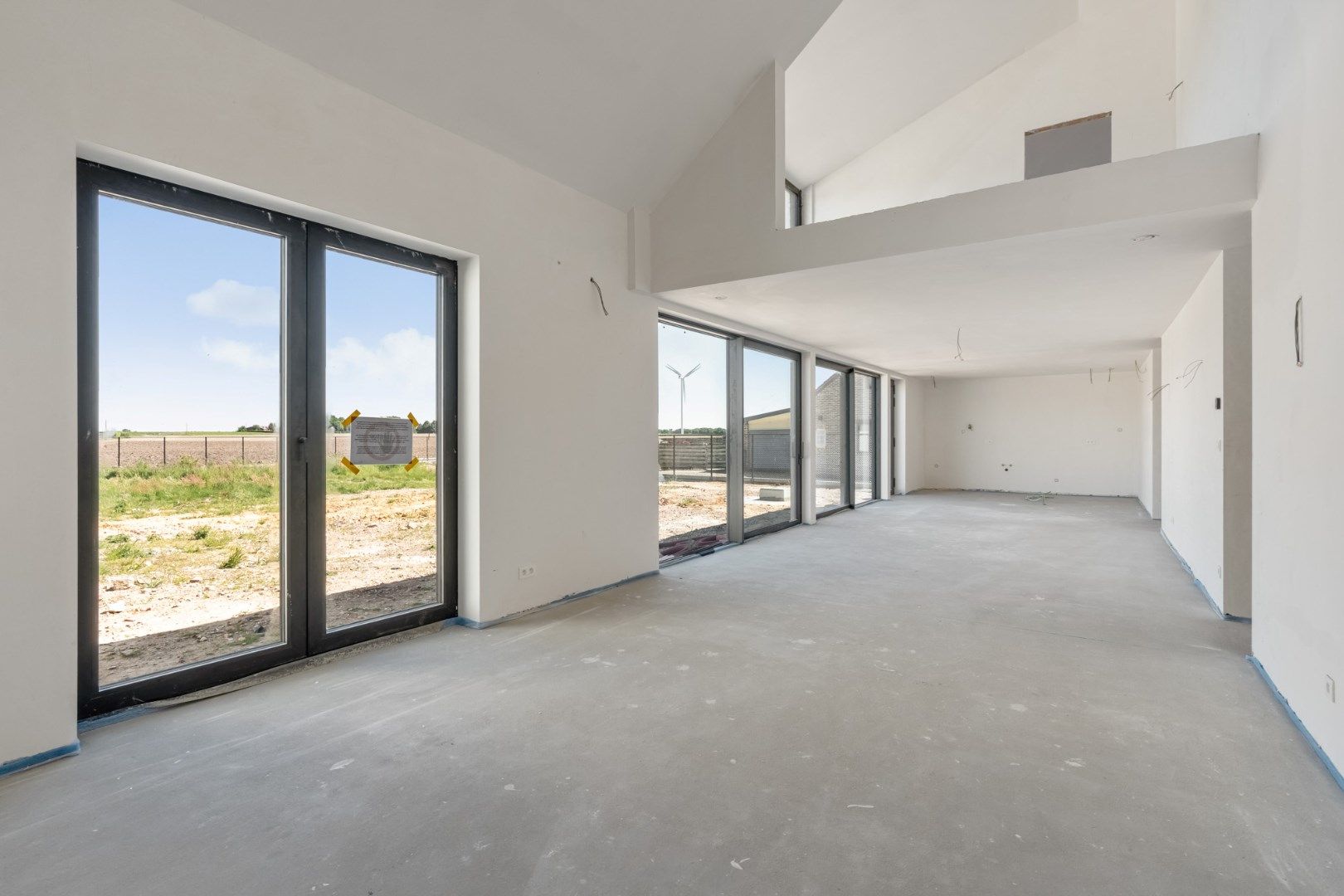 Authentieke hoeve, getransformeerd tot 2 exclusieve casco+ BEN woningen!  foto 8