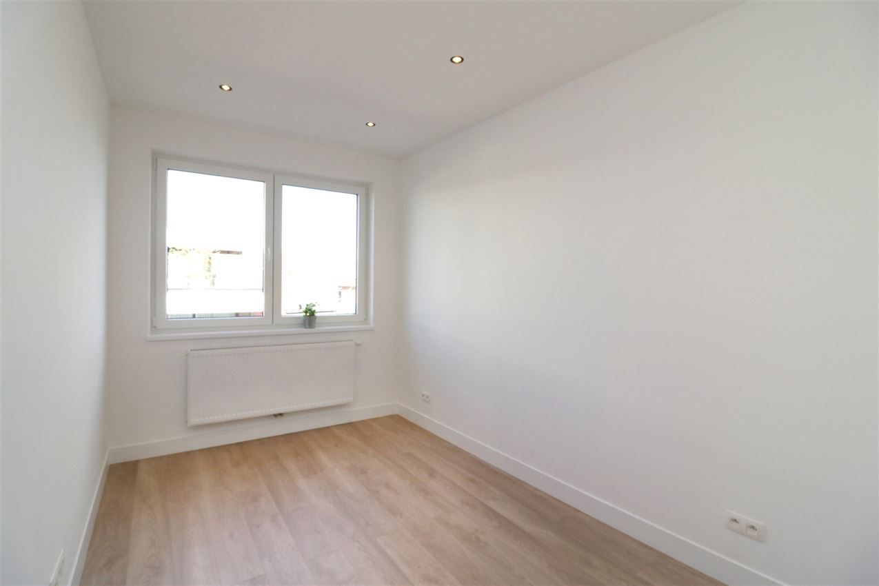 gerenoveerd, energiezuinig, inpandig Zgericht terras en garage foto 28