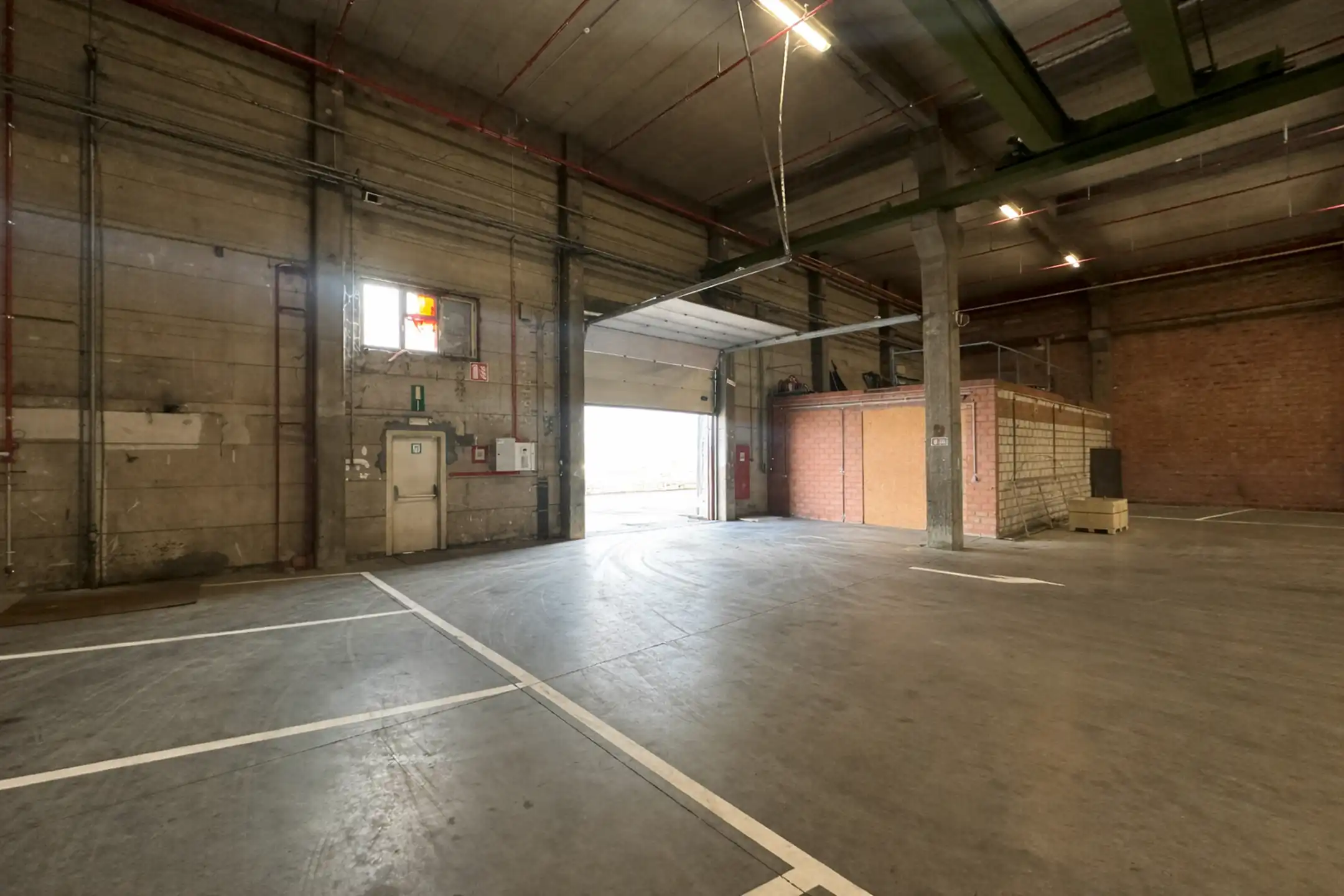 Commerciële ruimte te huur foto 6