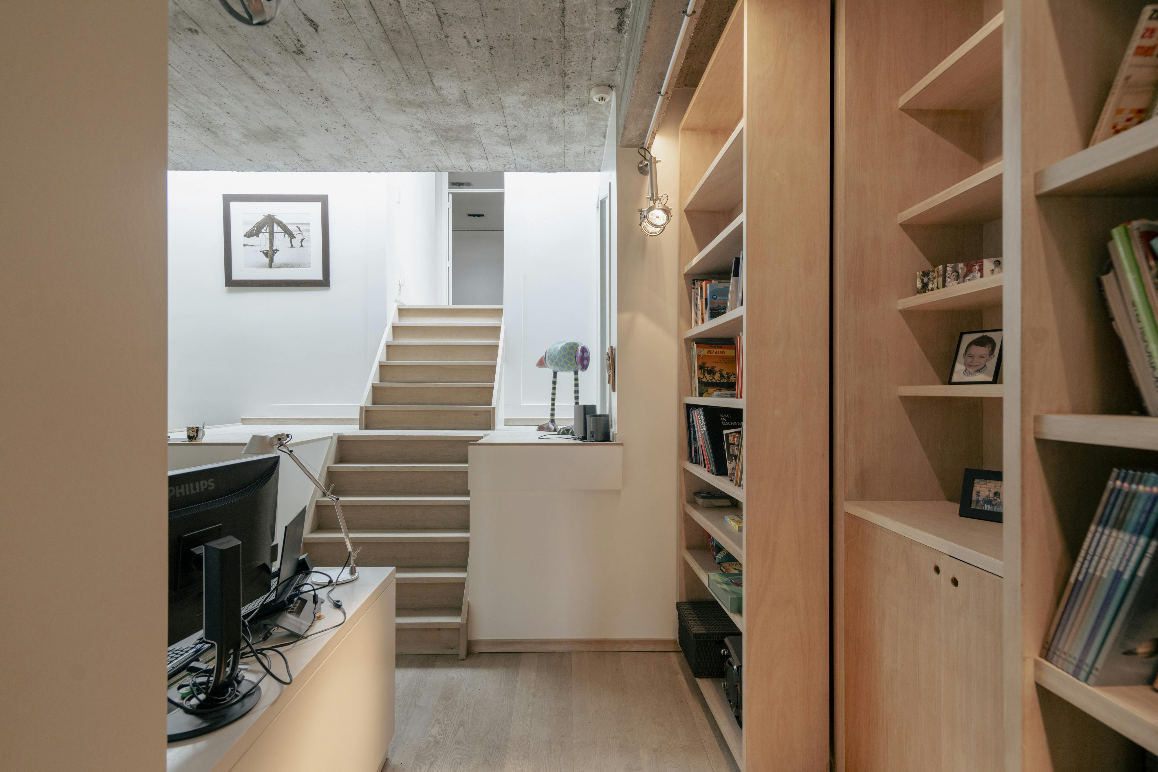 Exclusieve loftwoning met zwembad en loods te koop in Lauwe foto 18