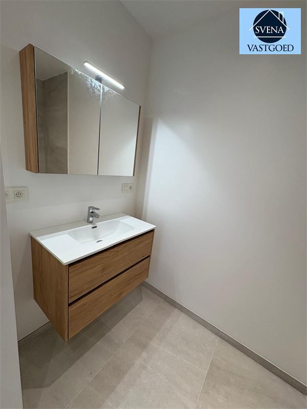 GERENOVEERD APPARTEMENT MET 2 SLAAPKAMERS foto 9