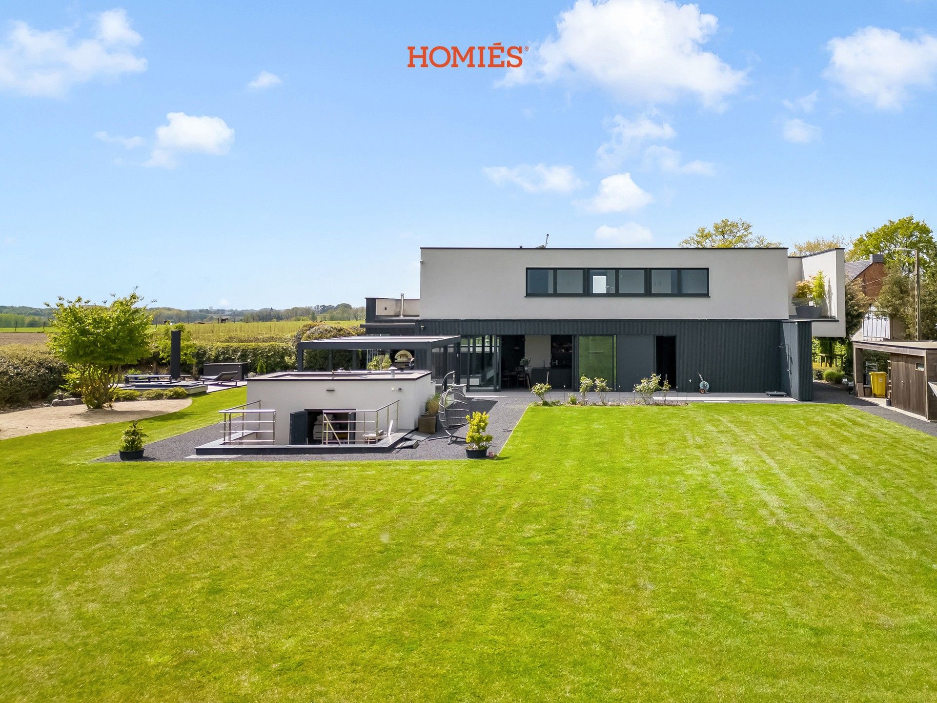 High-end villa op adembenemende locatie foto 11