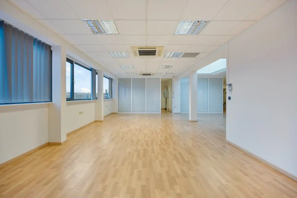 Kantoor te koop in het industriepark te Haasrode/Heverlee met 14 parkings - opp. 626 m² - verkoop van aandelen foto 26