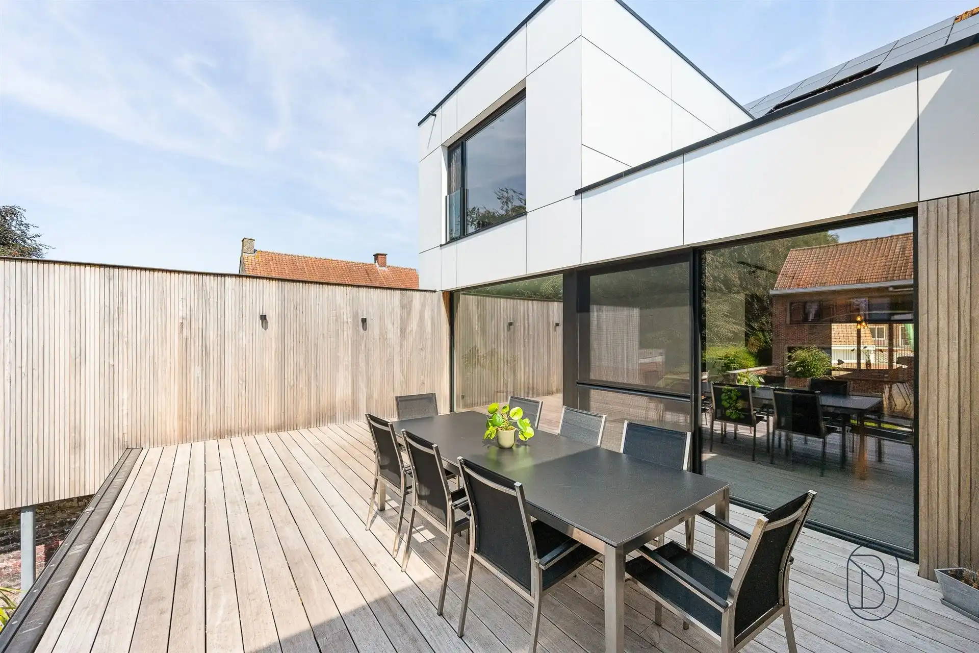 Unieke woning met 6 slk en polyvalente loods, centrum Tielt foto 4
